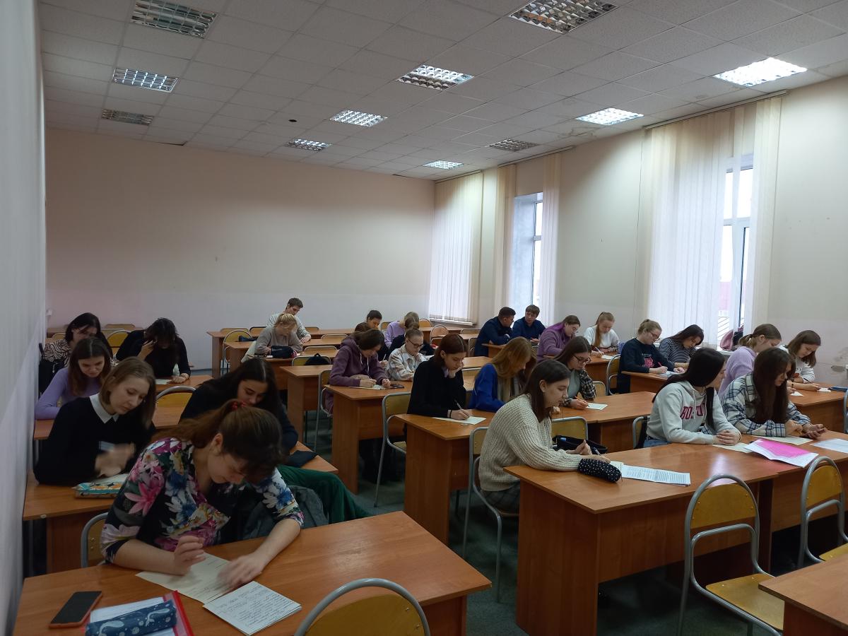 Подведены итоги Всероссийской олимпиады ФГБОУ ВО Вавиловский университет по русскому языку Фото 4 Подведены итоги Всероссийской олимпиады ФГБОУ ВО Вавиловский университет по русскому языку Фото 4