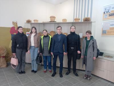 Посещение музея "Саратовский калач" кураторской группой