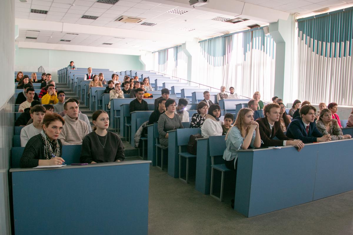 В Вавиловском университете прошел День открытых дверей Фото 12
