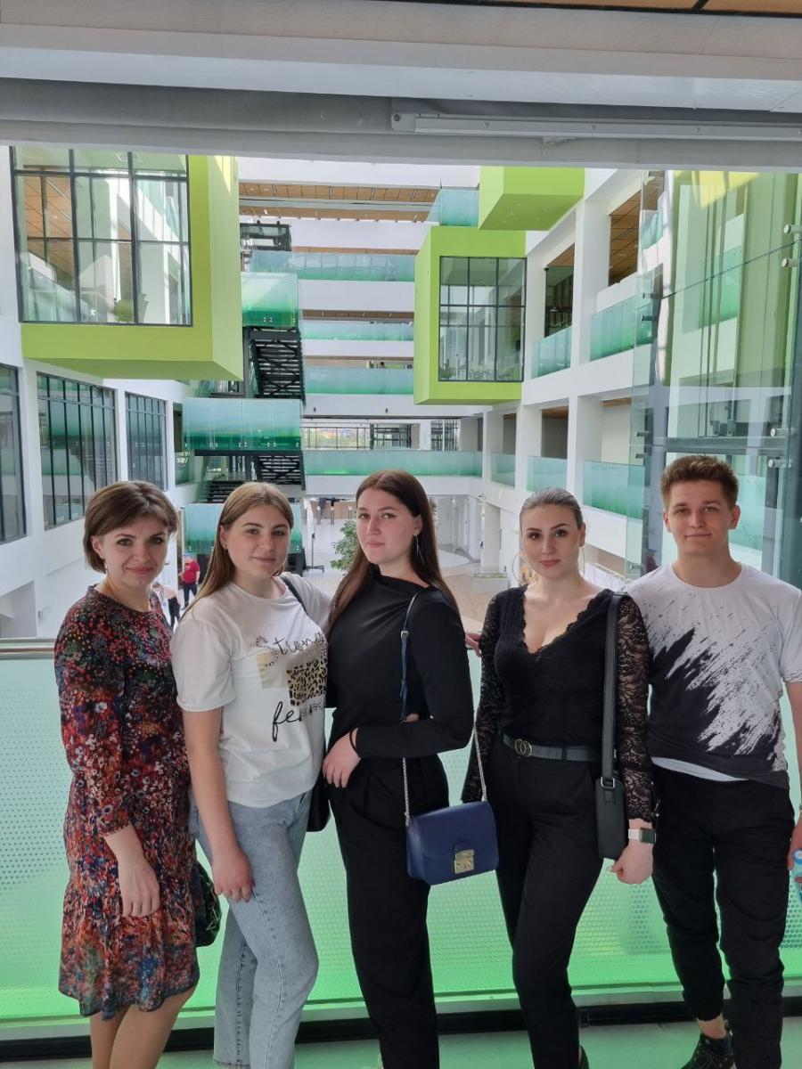Студенты ФЭиМ - победители 2 этапа Всероссийского конкурса Фото 9