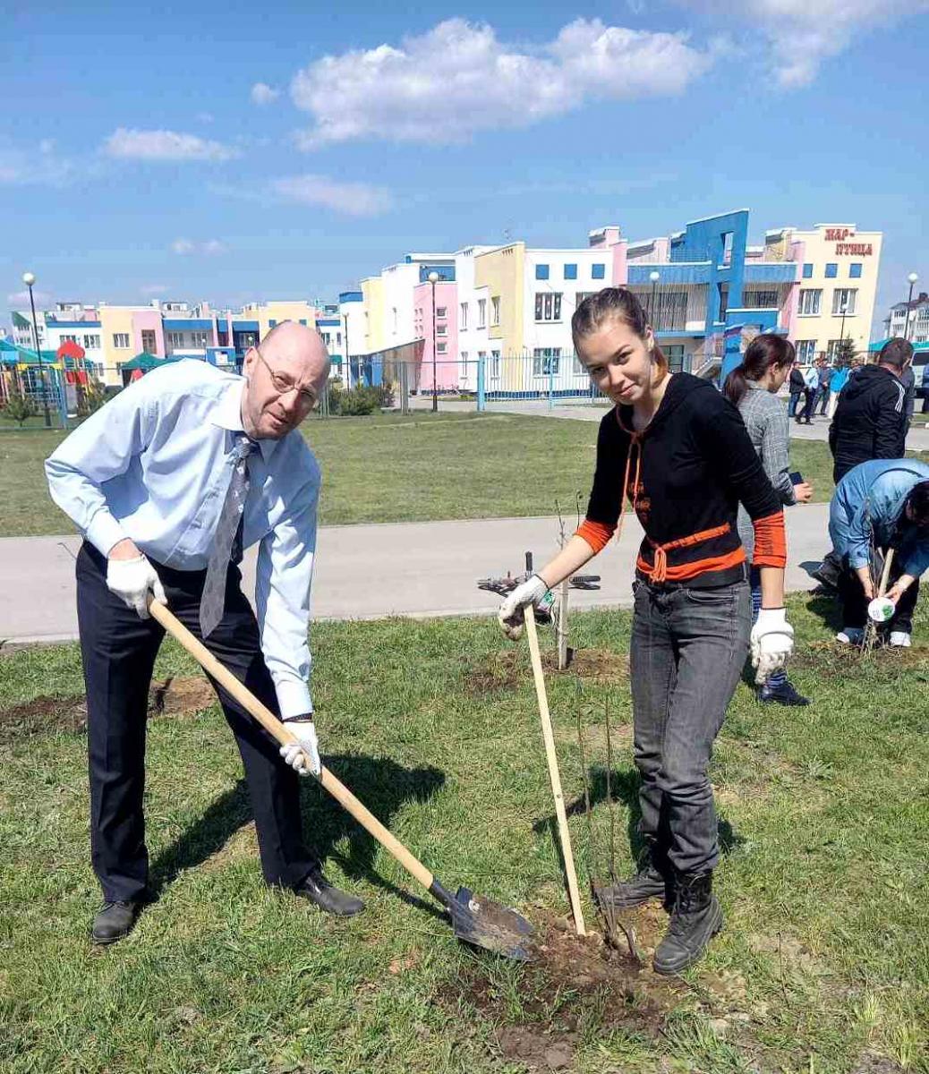 Участие в четвертом сезоне Международной акции «Сад памяти» прошло успешно Фото 5