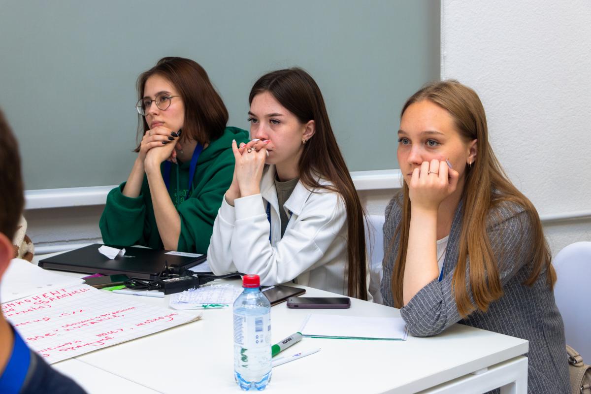 Студенты попробовали себя в роли технологических предпринимателей Фото 3