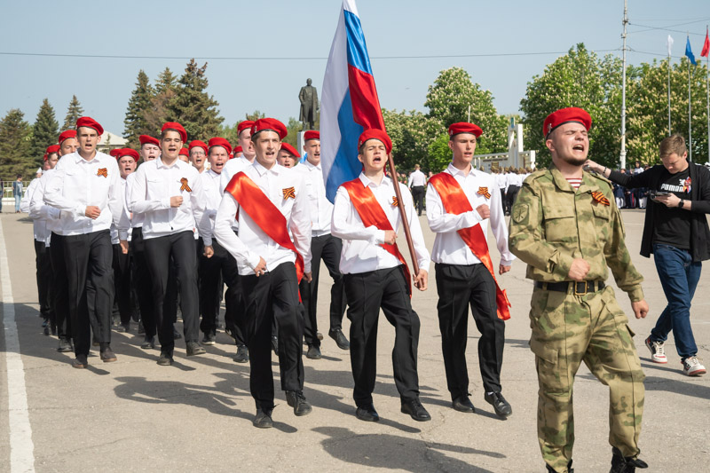 смотр-конкурс строя и песни «Шаги Победы»