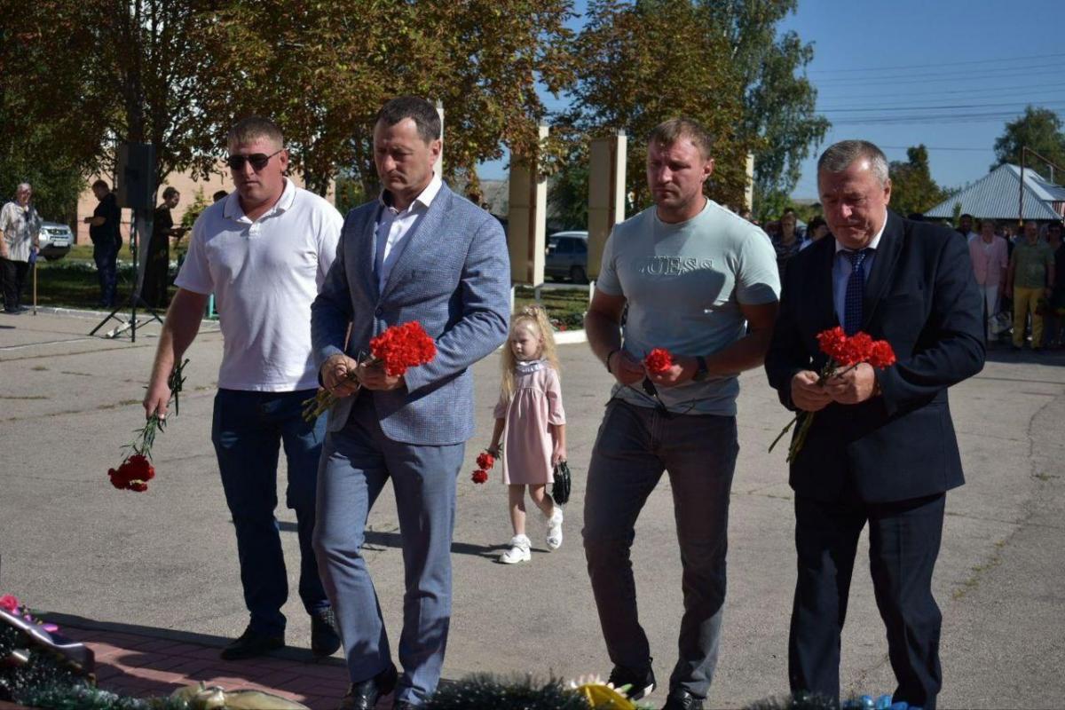 митинг, посвящённый Дню Победы над милитаристской Японией и окончания Второй мировой войны (1945 год) Фото 2