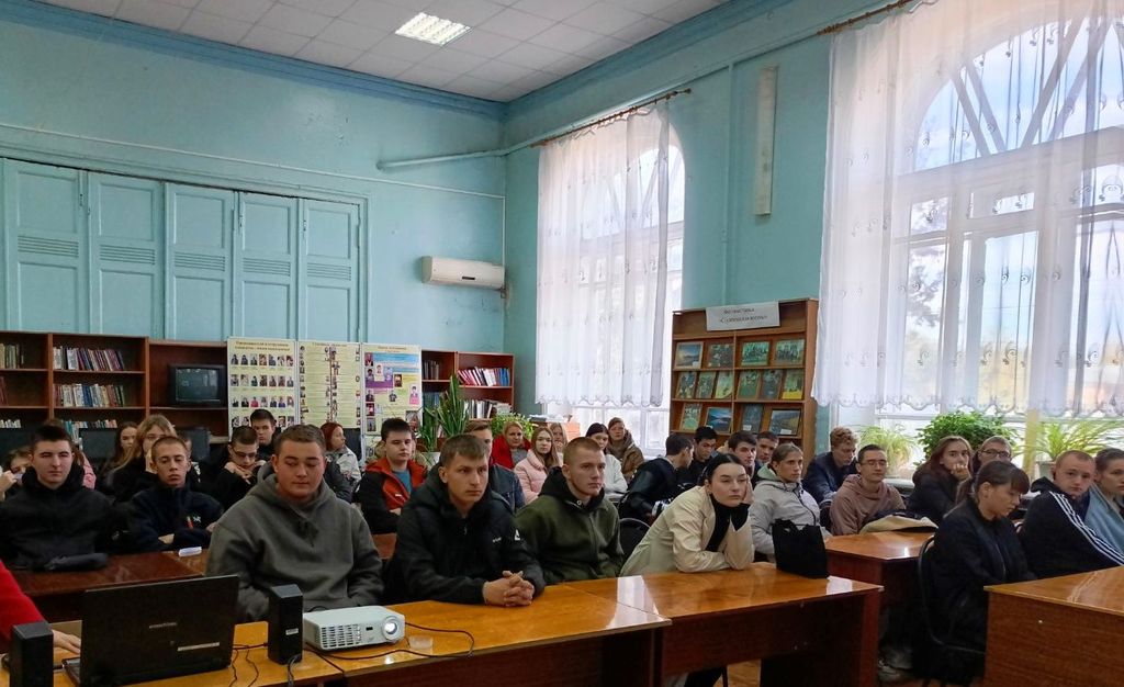 Урок Мужества «Наш выпускник – участник СВО» Фото 5