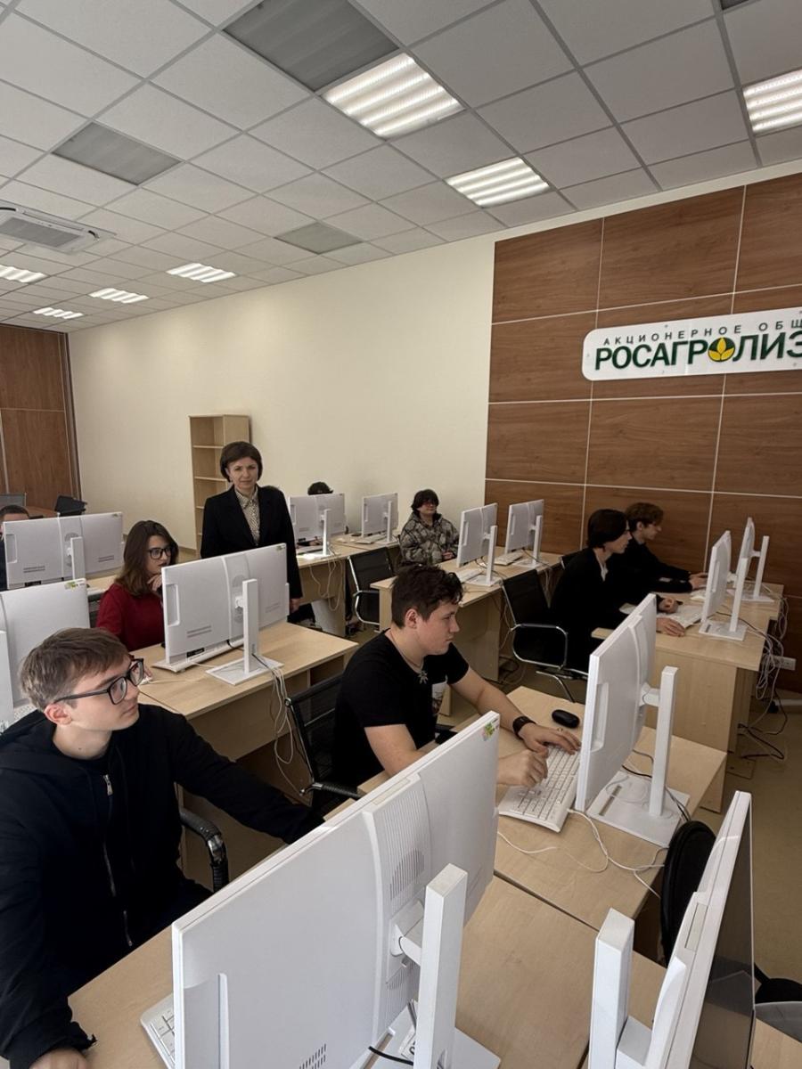 38.03.05 Бизнес-информатика, профиль «Цифровая бизнес-аналитика предприятий и организаций». Фото 2