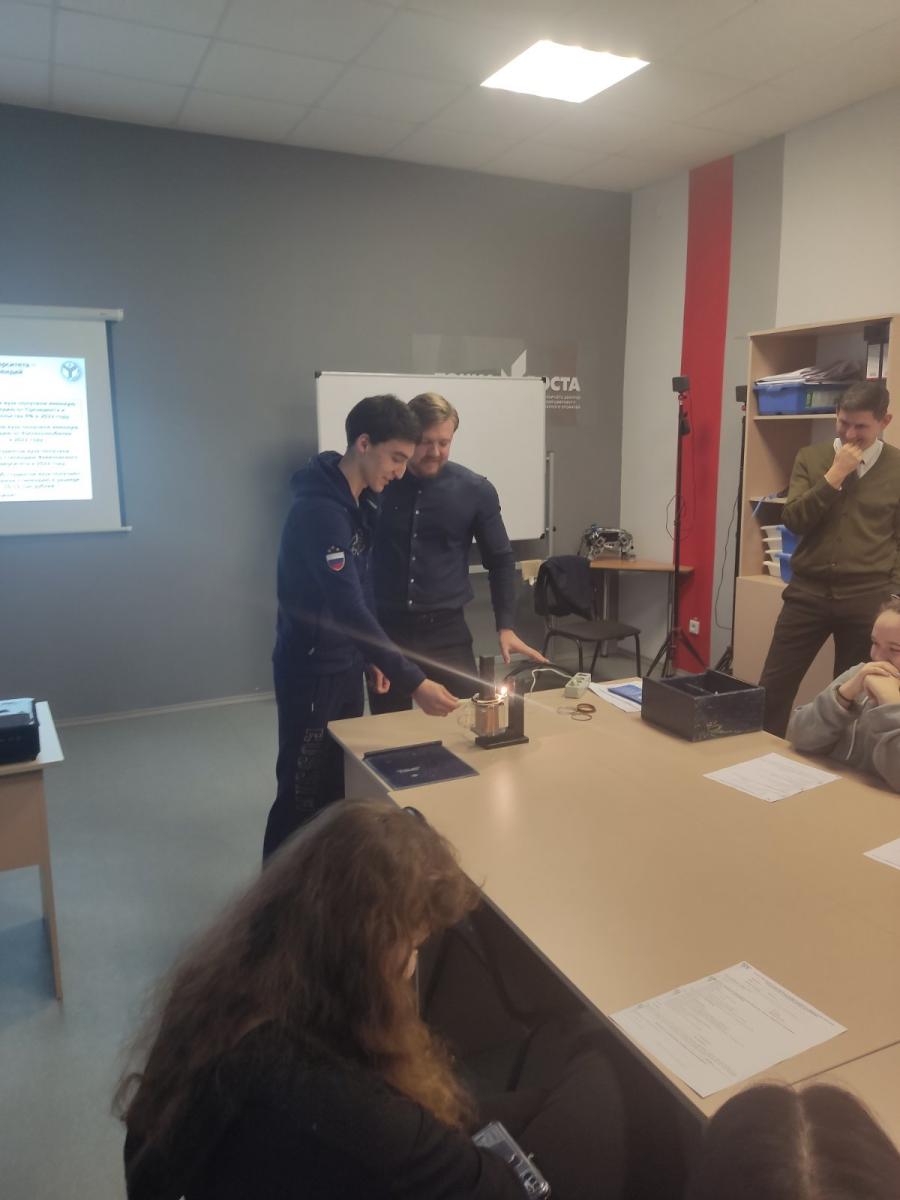 ПРОФОРИЕНТАЦИОННАЯ РАБОТА КАФЕДРЫ В МОУ СОШ С. СТОРОЖЕВКА ТАТИЩЕВСКОГО РАЙОНА  САРАТОВСКОЙ ОБЛАСТИ Фото 2