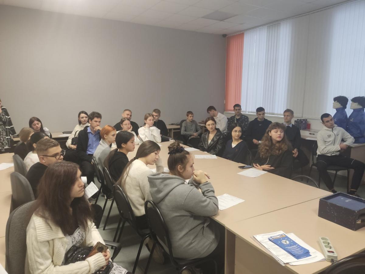 ПРОФОРИЕНТАЦИОННАЯ РАБОТА КАФЕДРЫ В МОУ СОШ С. СТОРОЖЕВКА ТАТИЩЕВСКОГО РАЙОНА  САРАТОВСКОЙ ОБЛАСТИ Фото 3