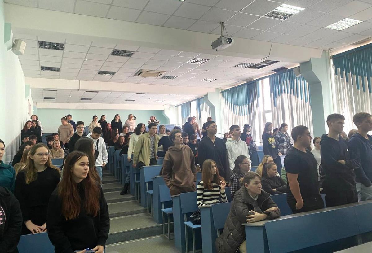 «Если цифры снятся Вам ночами…» - мероприятие профессиональной направленности, посвященное  Дню бухгалтера и работников  налоговых органов Фото 14
