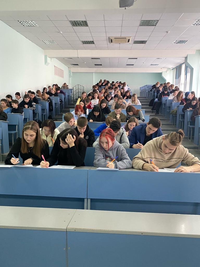 Ежегодная Олимпиада по математике, посвященная 137-ой годовщине со дня рождения академика Николая Ивановича Вавилова. Фото 5