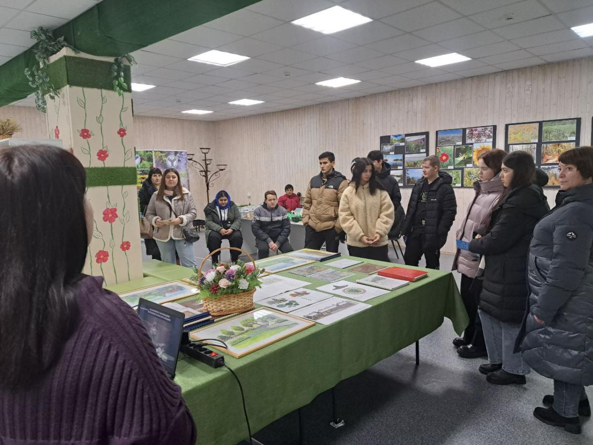 Школьники Пугачевского района посетили Вавиловский университет Фото 13