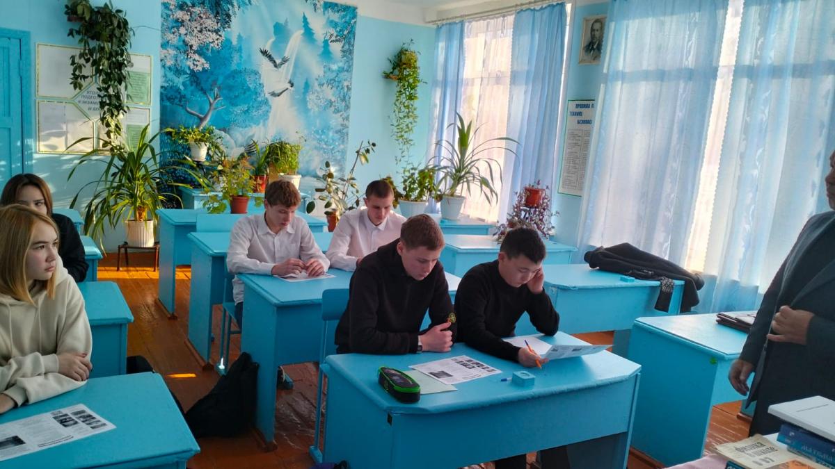 Профориентация в школах Марксовского района Фото 1