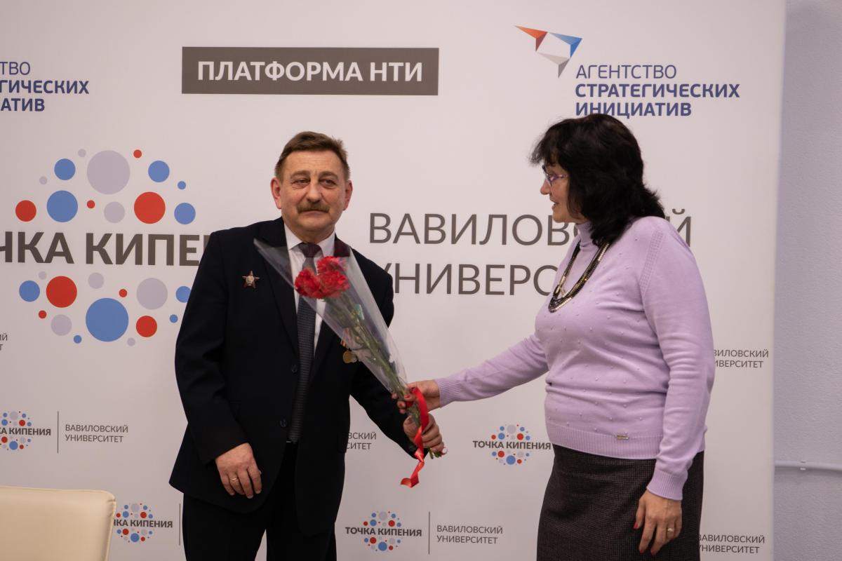 Студенты встретились с ветераном боевых действий в Афганистане Фото 12