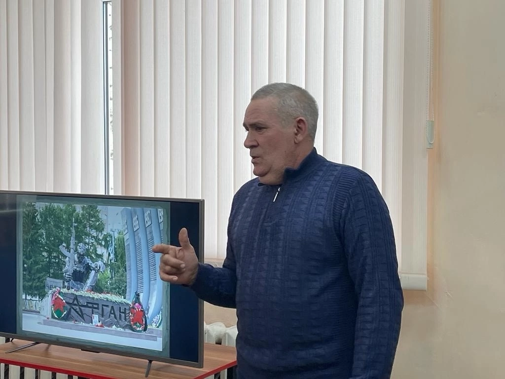 Час памяти «Мы от Родины вдали свой долг нелёгкий исполняли» "Мы от Родины вдали, свой долг нелегкий исполняли" Фото 2 Час памяти «Мы от Родины вдали свой долг нелёгкий исполняли» "Мы от Родины вдали, свой долг нелегкий исполняли" Фото 2