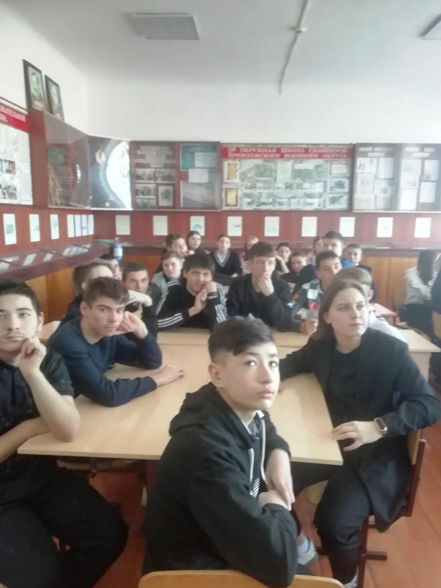 Профориентационная работа в школах г. Пугачева Фото 3