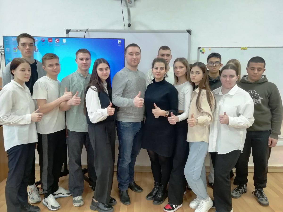 Профориентационная работа в школах г. Пугачева Фото 5