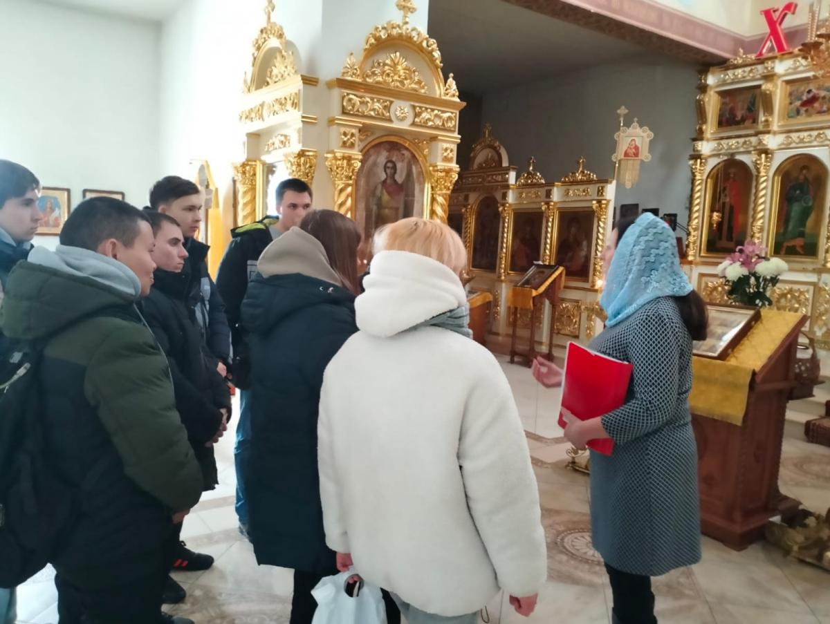 Экскурсия по Свято-Андреевскому храму Фото 2