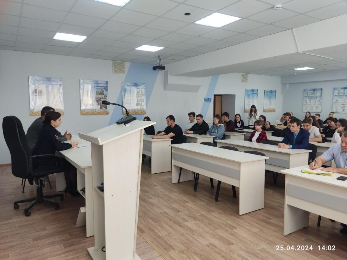 Встреча с представителями народной дружины Саратовской области Фото 3