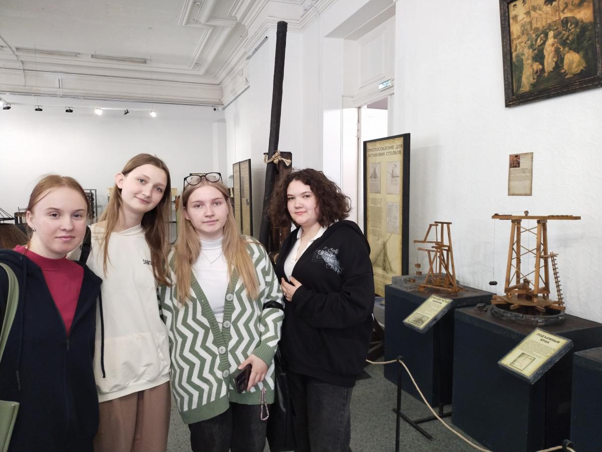 Посещение выставки изобретений Леонардо да Винчи Фото 2