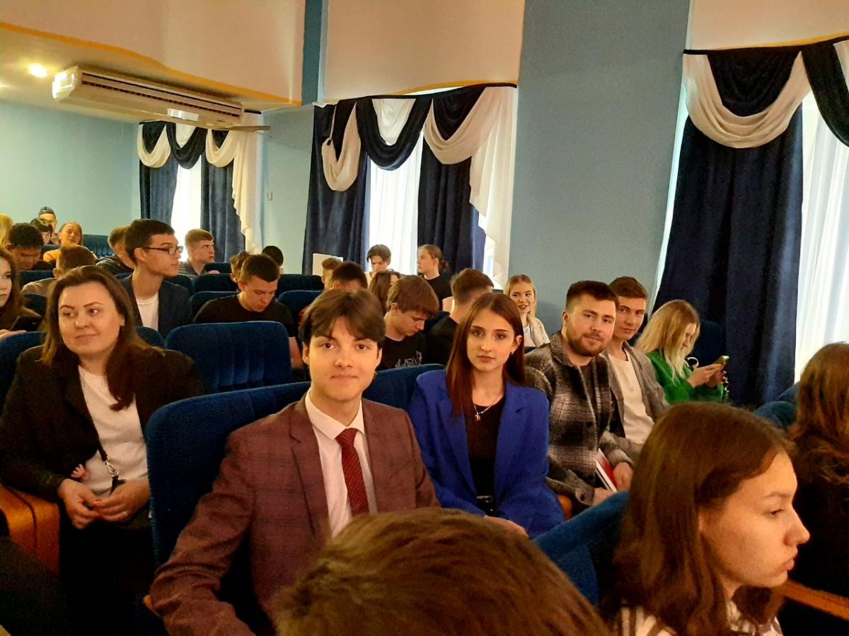 ПРАЗДНИЧНЫЙ КОНЦЕРТ В ЧЕСТЬ ДНЯ ПОБЕДЫ Фото 1