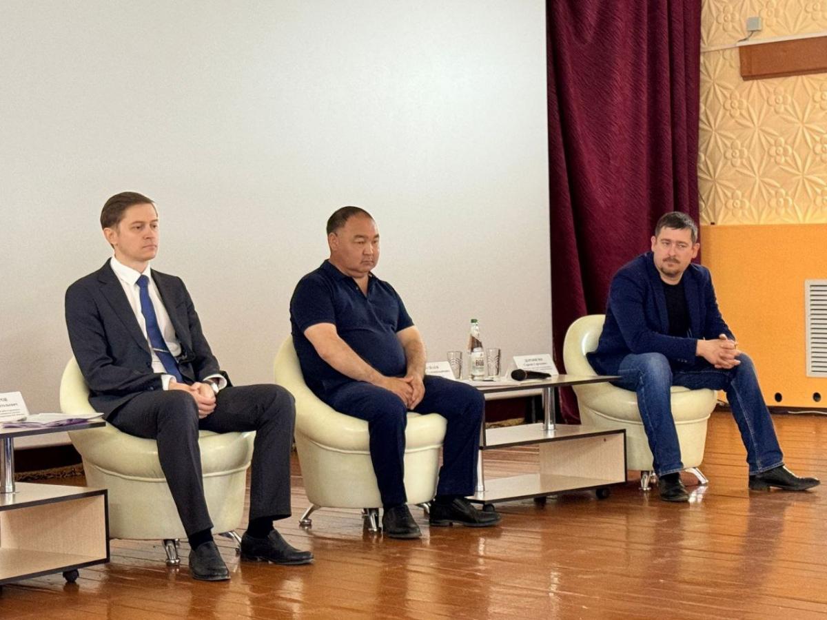 Краснокутским школьникам рассказали о преимуществах университета Фото 5