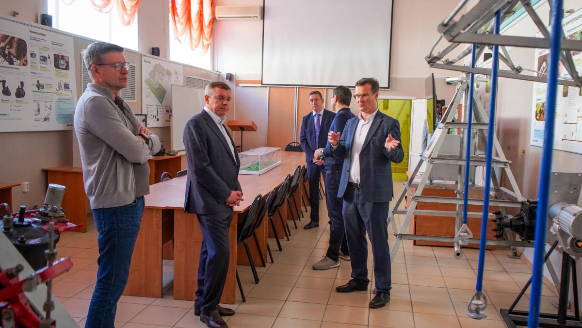 Вуз посетила делегация Республики Татарстан Фото 10