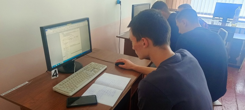 Отработка навыков студентов на учебной практике Фото 6