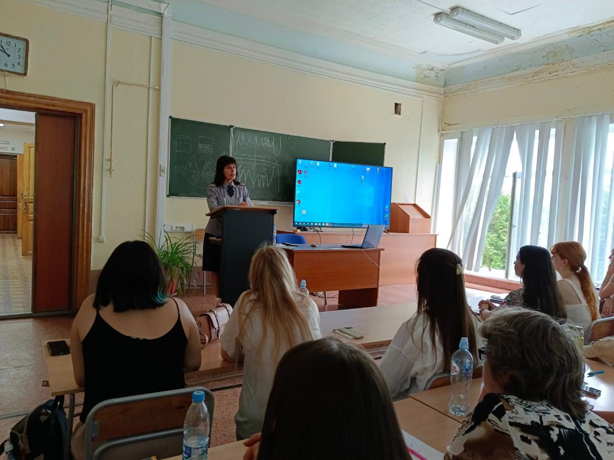 Встреча выпускников специальности Ветеринария с представителями УФСИН России по Саратовской области Фото 2