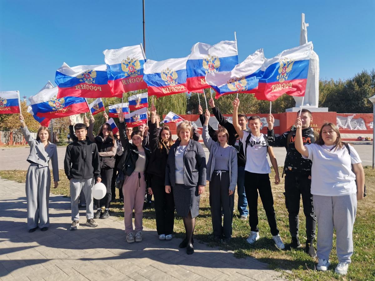 30 сентября – особая дата, ведь это день воссоединения Донецкой и Луганской Народных Республик, а также Запорожской и Херсонской областей с Российской Федерацией. Фото 5 30 сентября – особая дата, ведь это день воссоединения Донецкой и Луганской Народных Республик, а также Запорожской и Херсонской областей с Российской Федерацией. Фото 5
