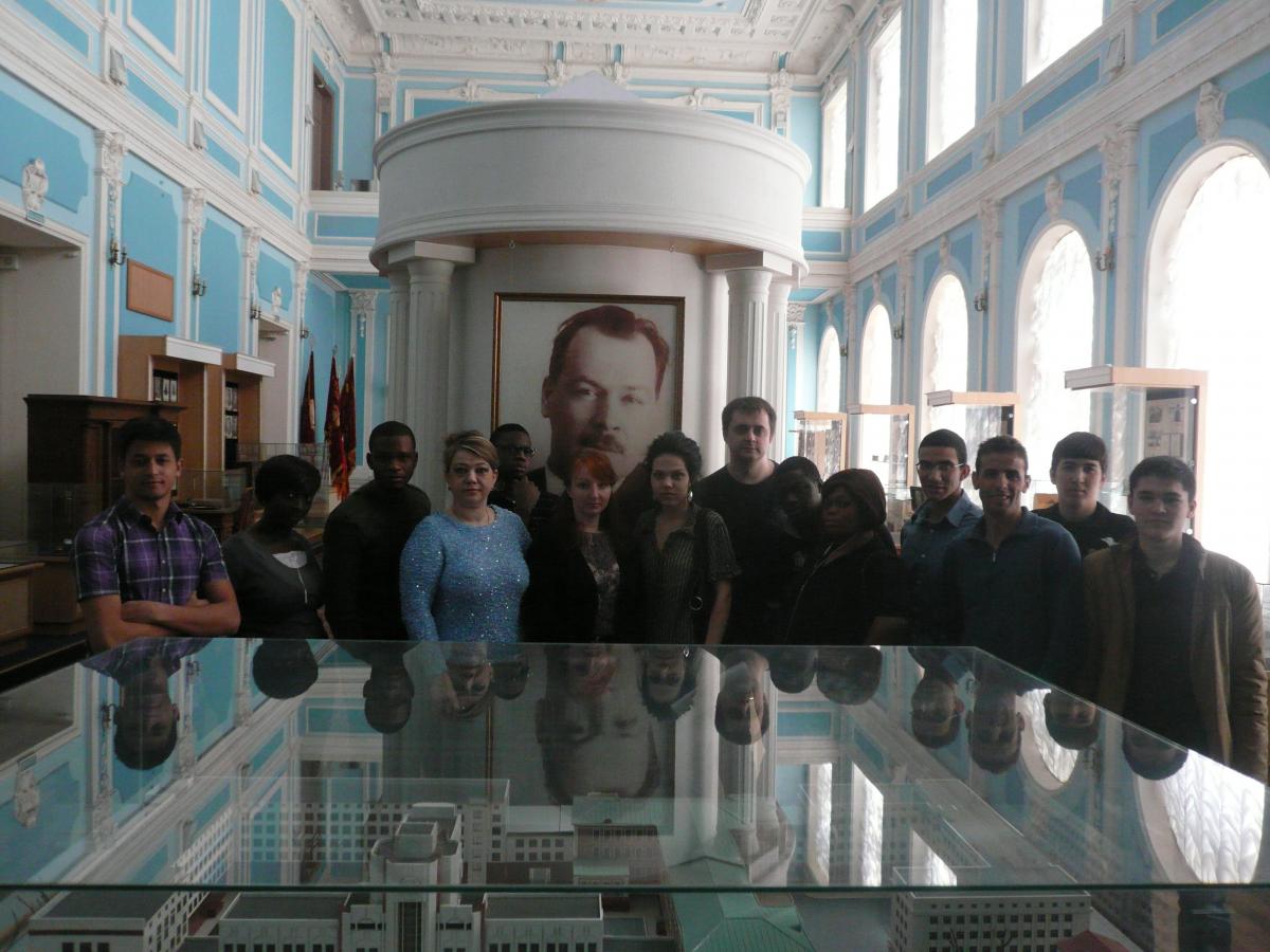 Иностранные слушатели   посетили учебный комплекс СГАУ №2 Фото 2