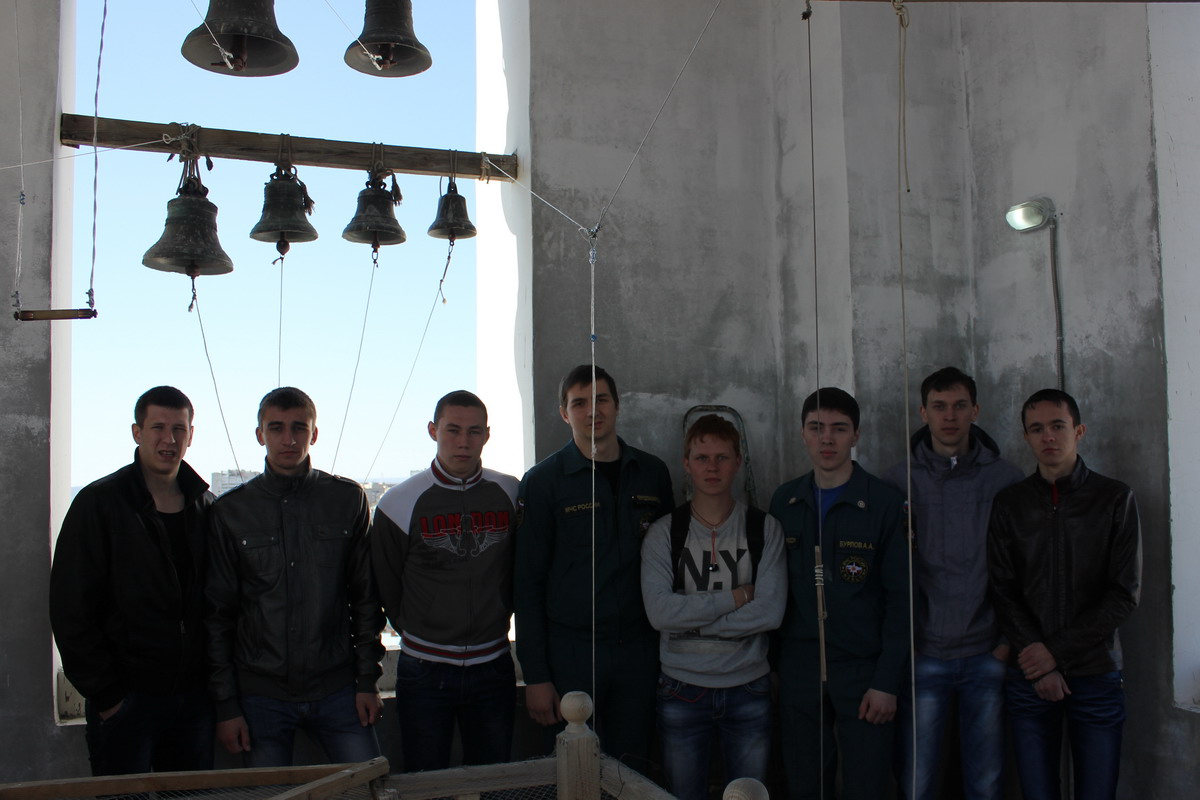 Студенты СГАУ побывали с экскурсией в Духосошественском кафедральном соборе Фото 2