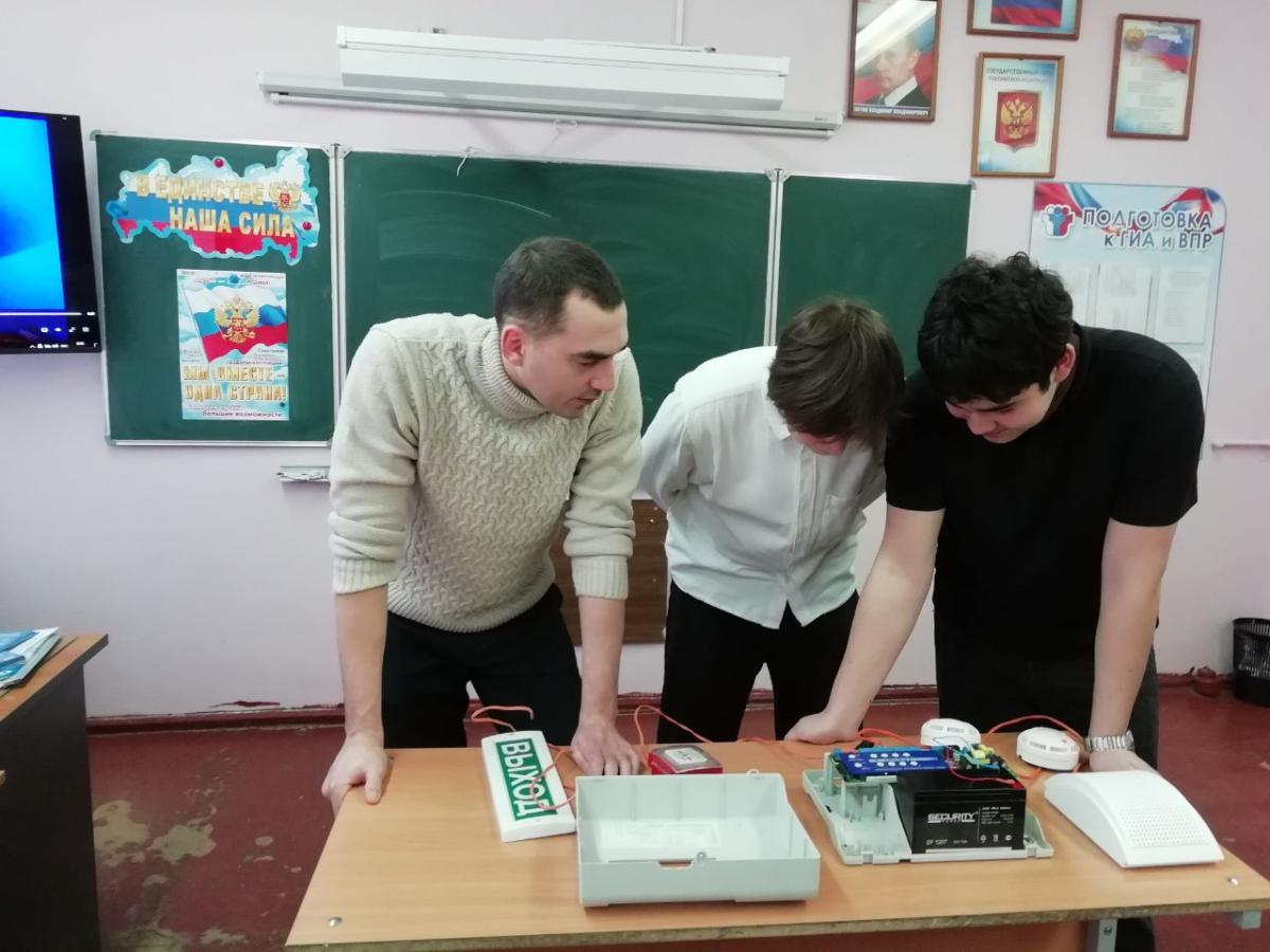 Профориентационная работа кафедры «Техносферная безопасность и транспортно-технологические машины» Фото 3
