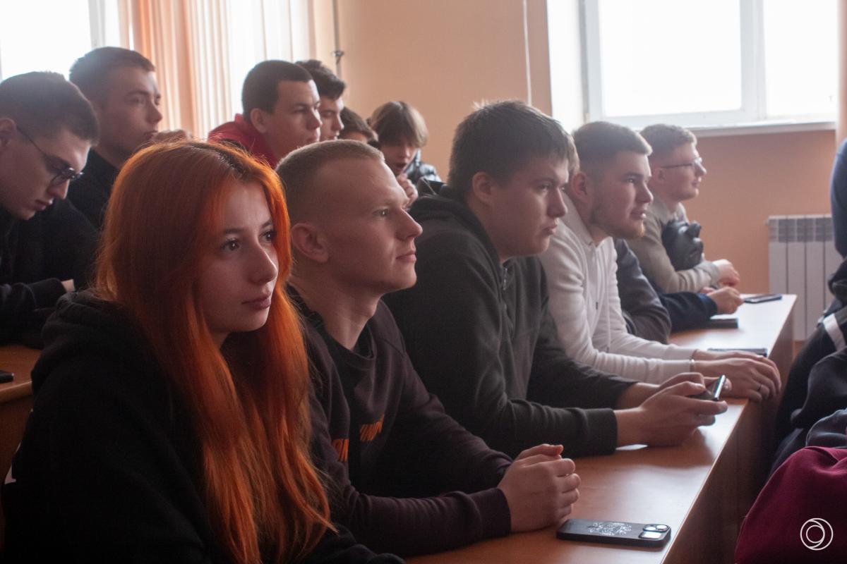 Очередное занятие Школы молодых ученых института Инженерии и робототехники. Фото 2
