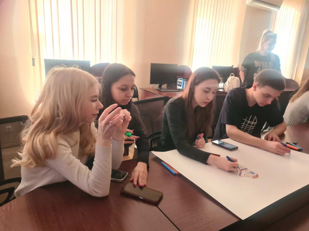 Проект «Карьерный воркшоп», организованный совместно с компанией ООО «НОРНИКЕЛЬ СПУТНИК» Фото 8