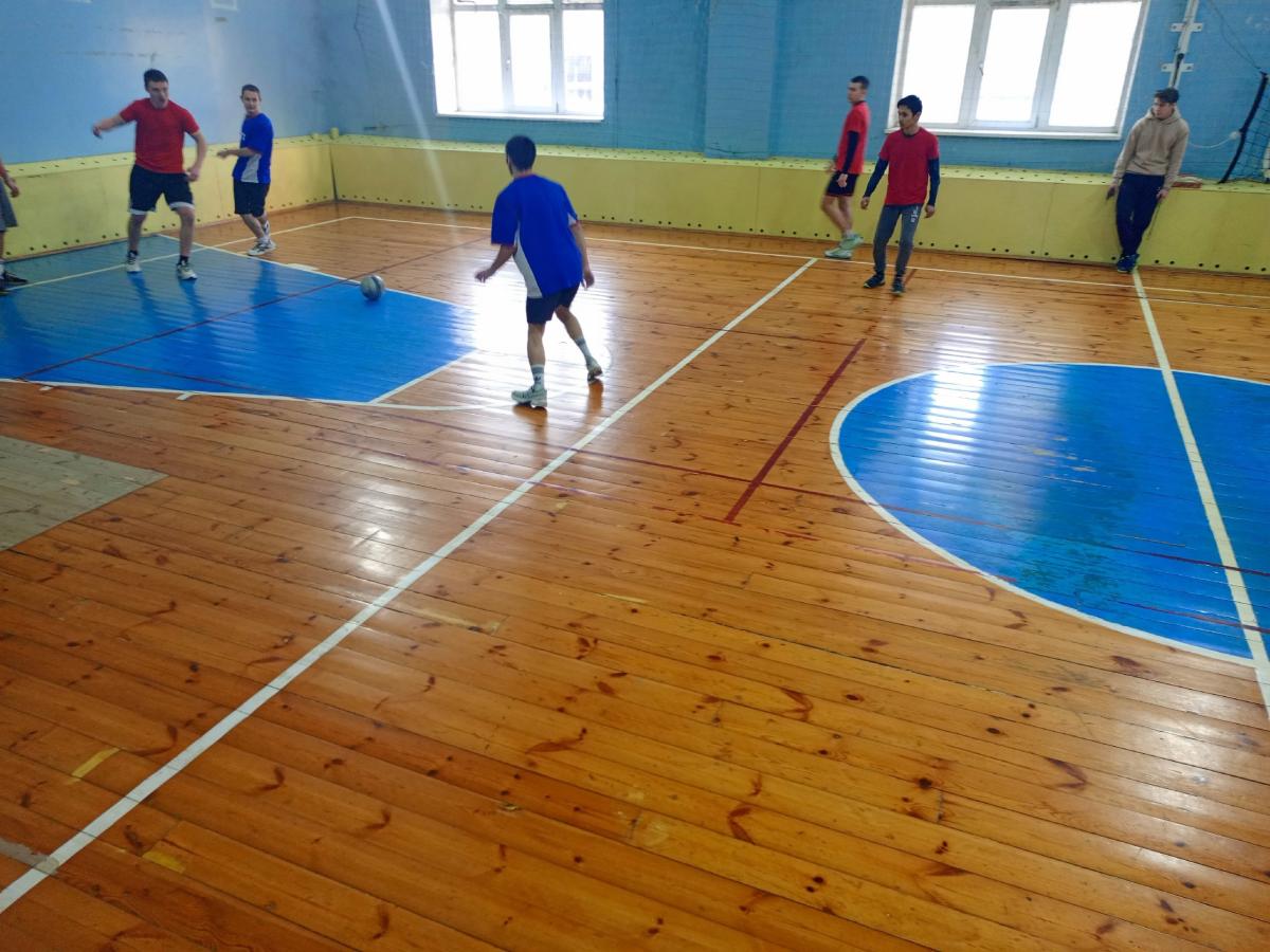 Турнир по мини-футболу под названием «Удачи, дружбы, побед!» в рамках деловой программы III регионального этапа Чемпионата по профессиональному мастерству «Профессионалы» Саратовской области Фото 5 Турнир по мини-футболу под названием «Удачи, дружбы, побед!» в рамках деловой программы III регионального этапа Чемпионата по профессиональному мастерству «Профессионалы» Саратовской области Фото 5