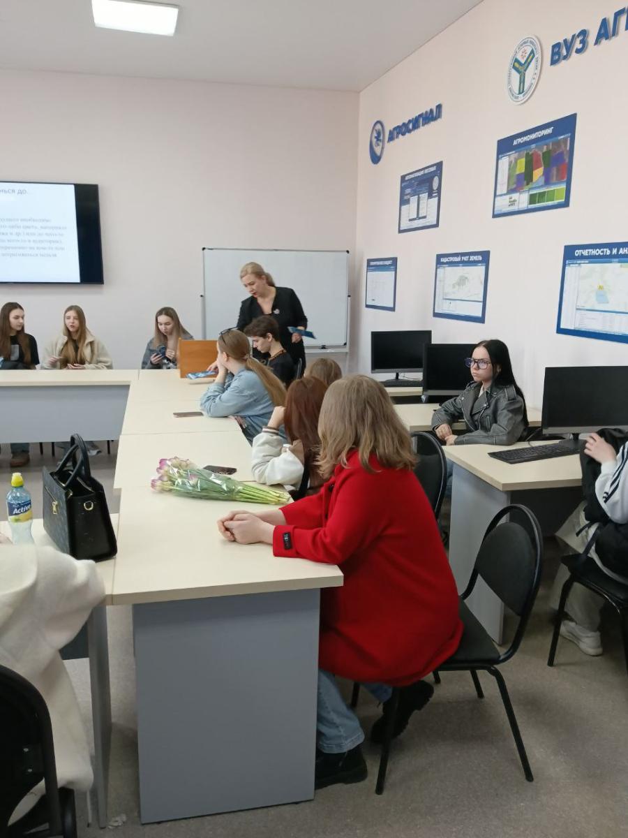 Мастер-класс "Чемодан лидера"-профориентационная работа дня открытых дверей Фото 11