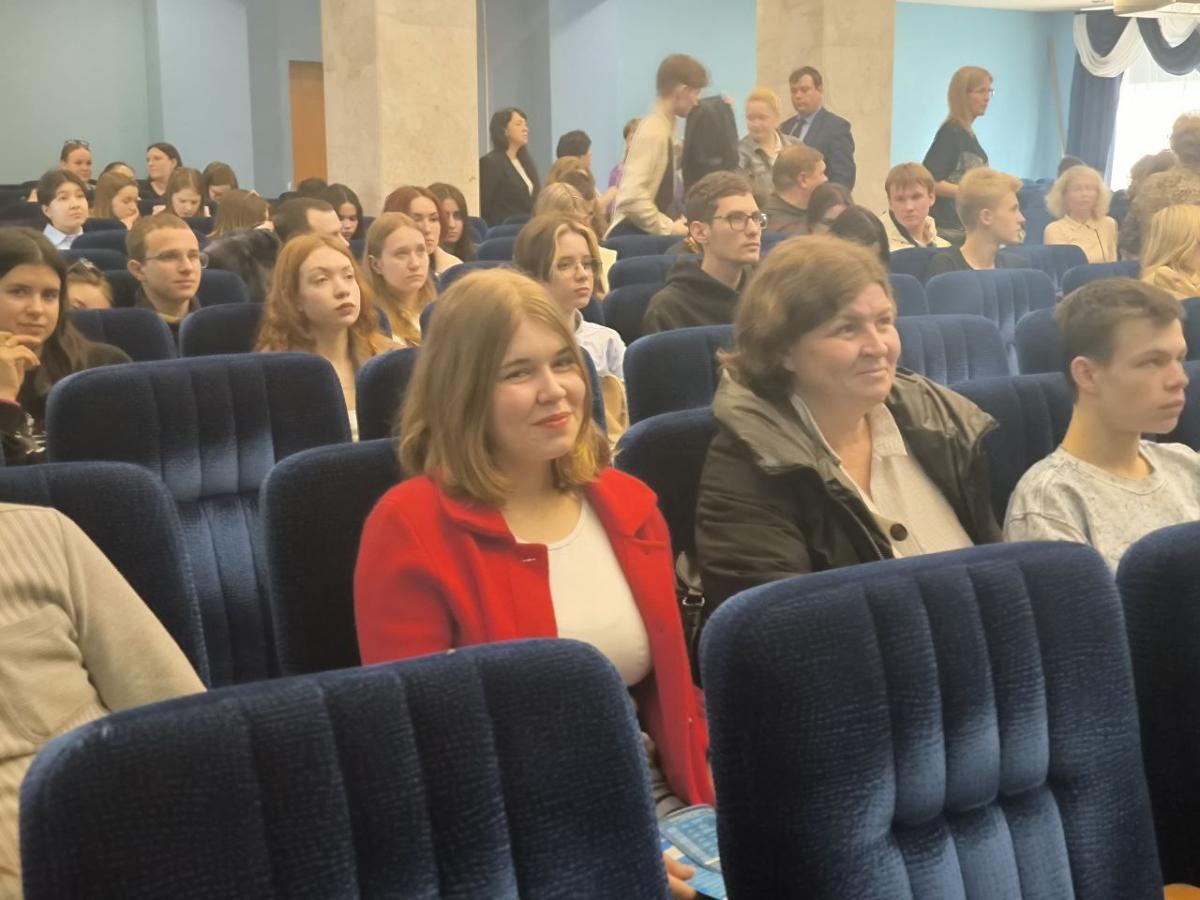 Мастер-класс "Чемодан лидера"-профориентационная работа дня открытых дверей Фото 16