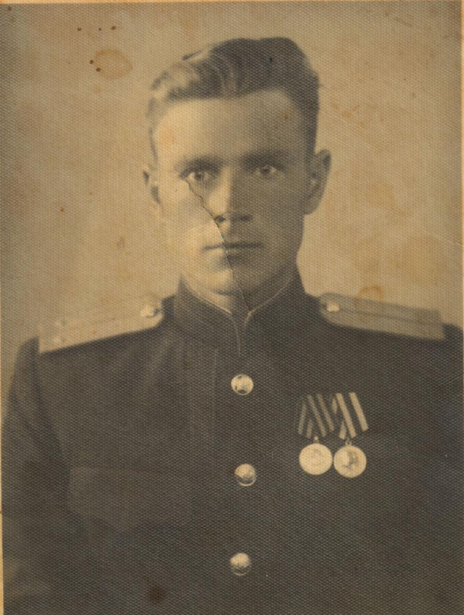 Научный полк: Участник Парада Победы на Красной площади Николай Савельев Фото 1