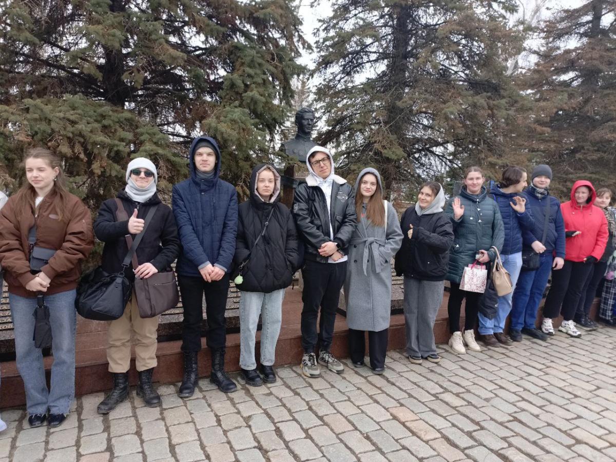 Участие в патриотическом мероприятии, посвященном Дню воссоединения Крыма и Севастополя с Россией Фото 3