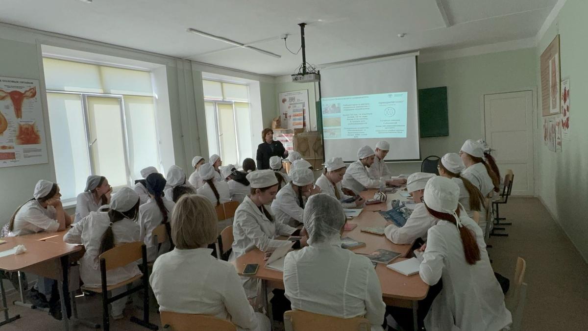 Профориентационная работа кафедры "Иностранные языки и культура речи" Фото 1