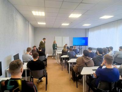 Студенты института инженерии и робототехники приняли участие в Дне «ЭкоНивы»