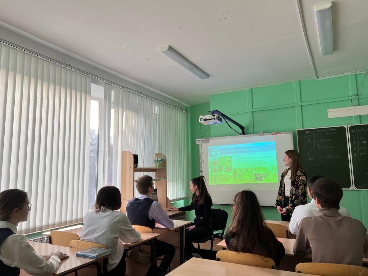 Профориентационная работа в школах города