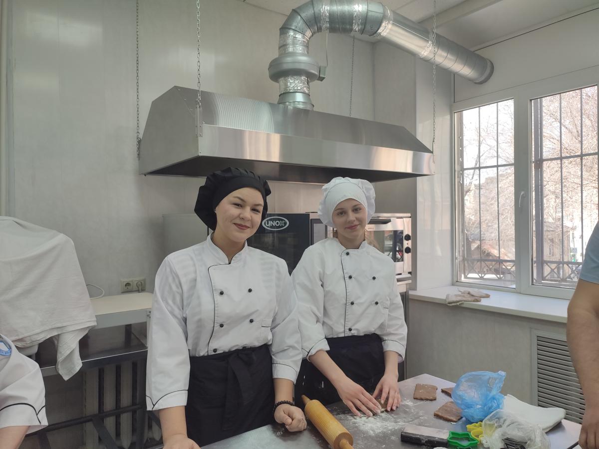 Мастер-класс по приготовлению сувенирных печатных пряников Фото 3