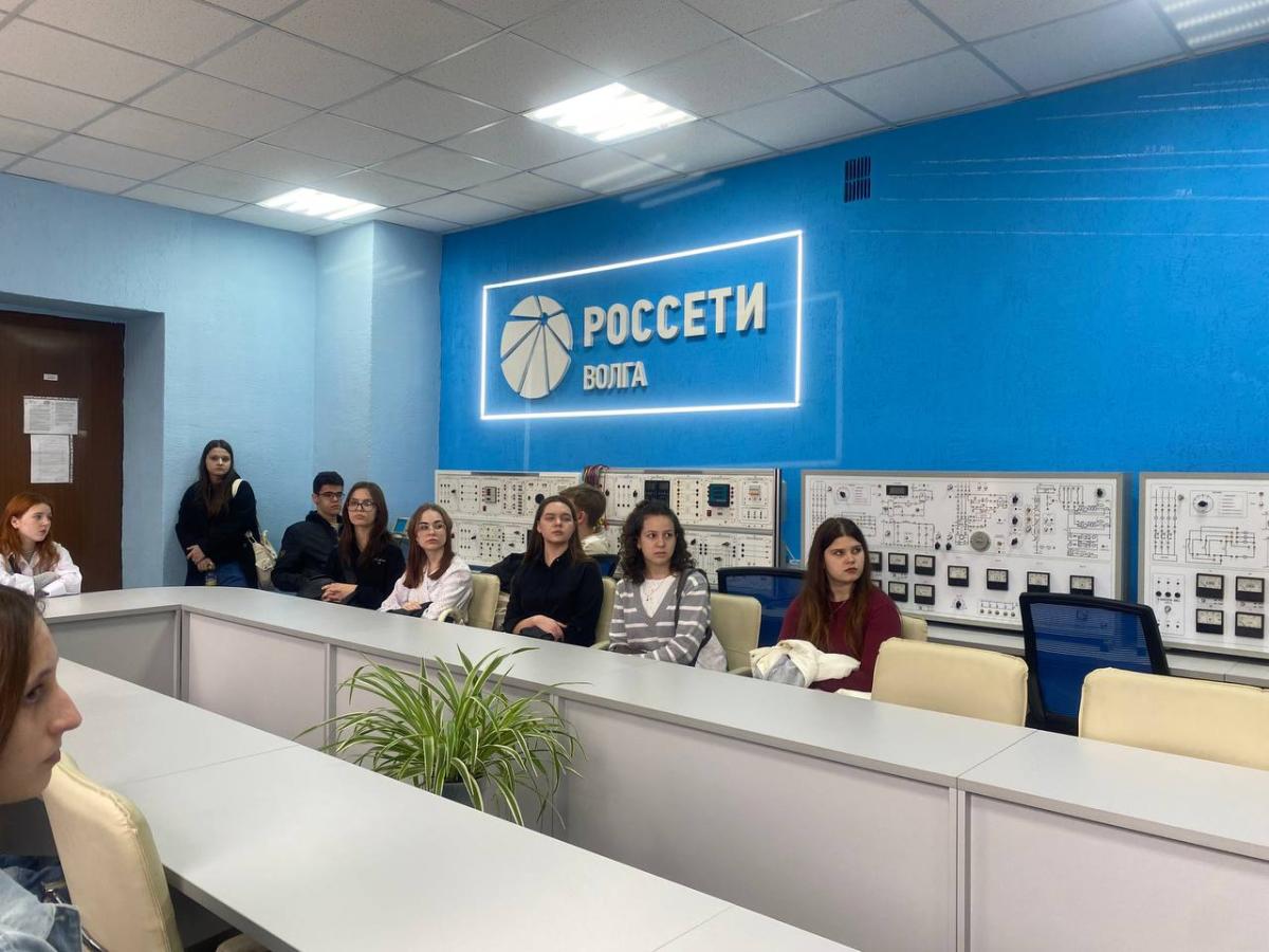 Школьники Воскресенского района посетили с экскурсией Вавиловский университет Фото 9
