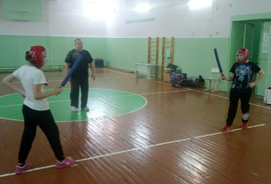 Профориентация и спортивные соревнования в МАОУ «Лицей №15» города Саратова
