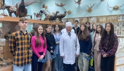 Саратовские гимназисты посетили с экскурсией Вавиловский университет