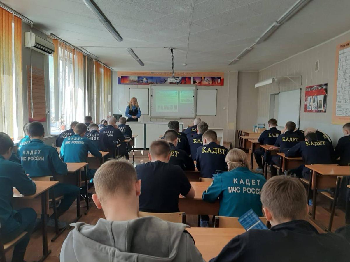 Профориентационная встреча со студентами ГАПОУ СО «Губернаторский колледж» в городе Балаково