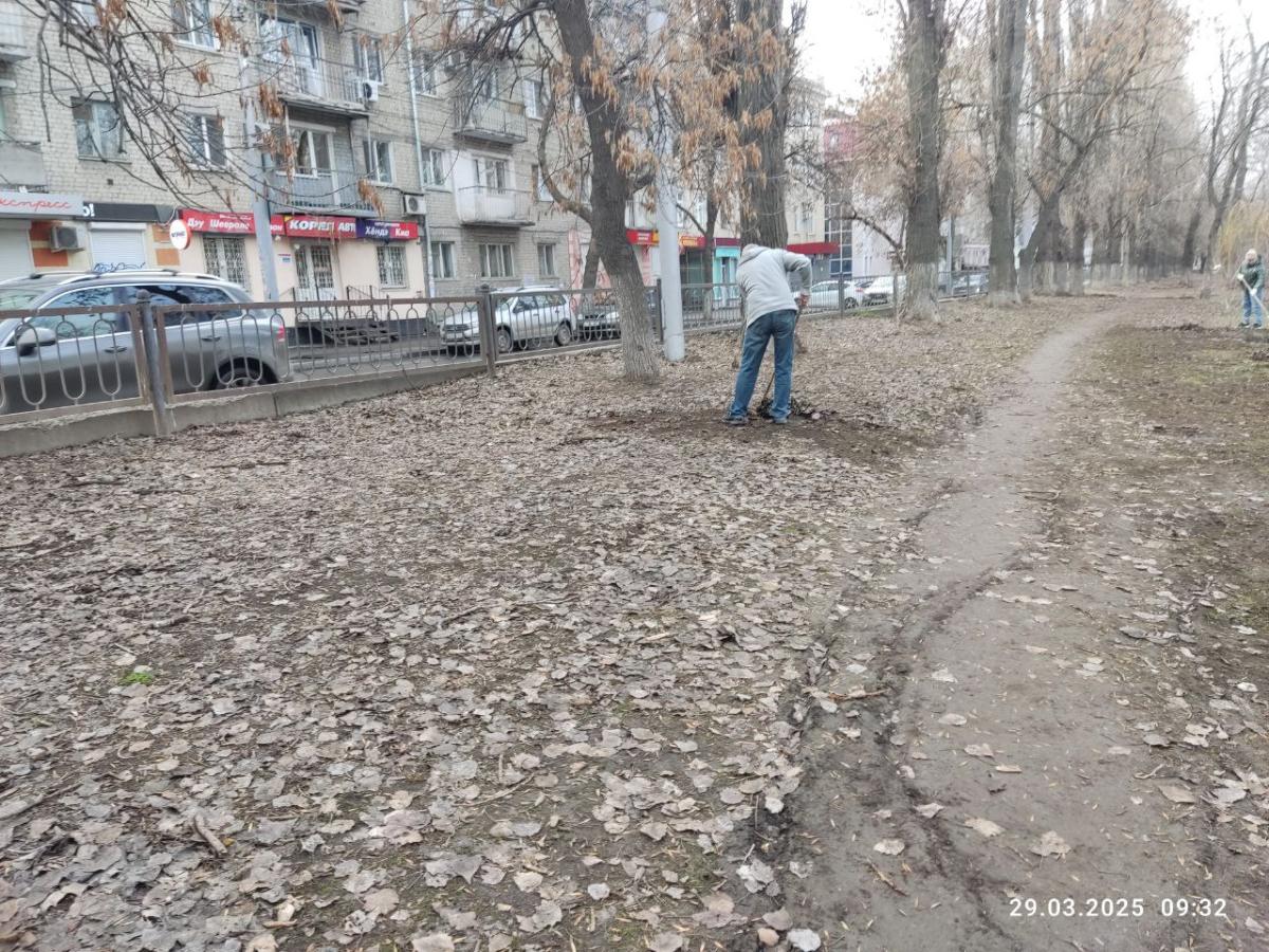 Участие в городском субботнике Фото 7