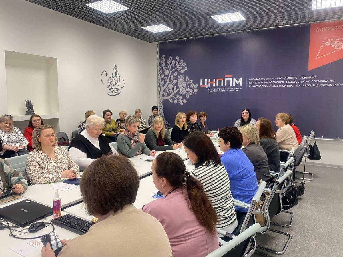 Представитель вуза приняла участие в круглом столе СОИРО Фото 2