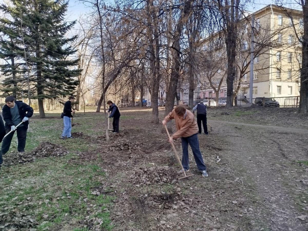 УЧАСТИЕ В ГОРОДСКОМ СУББОТНИКЕ Фото 2